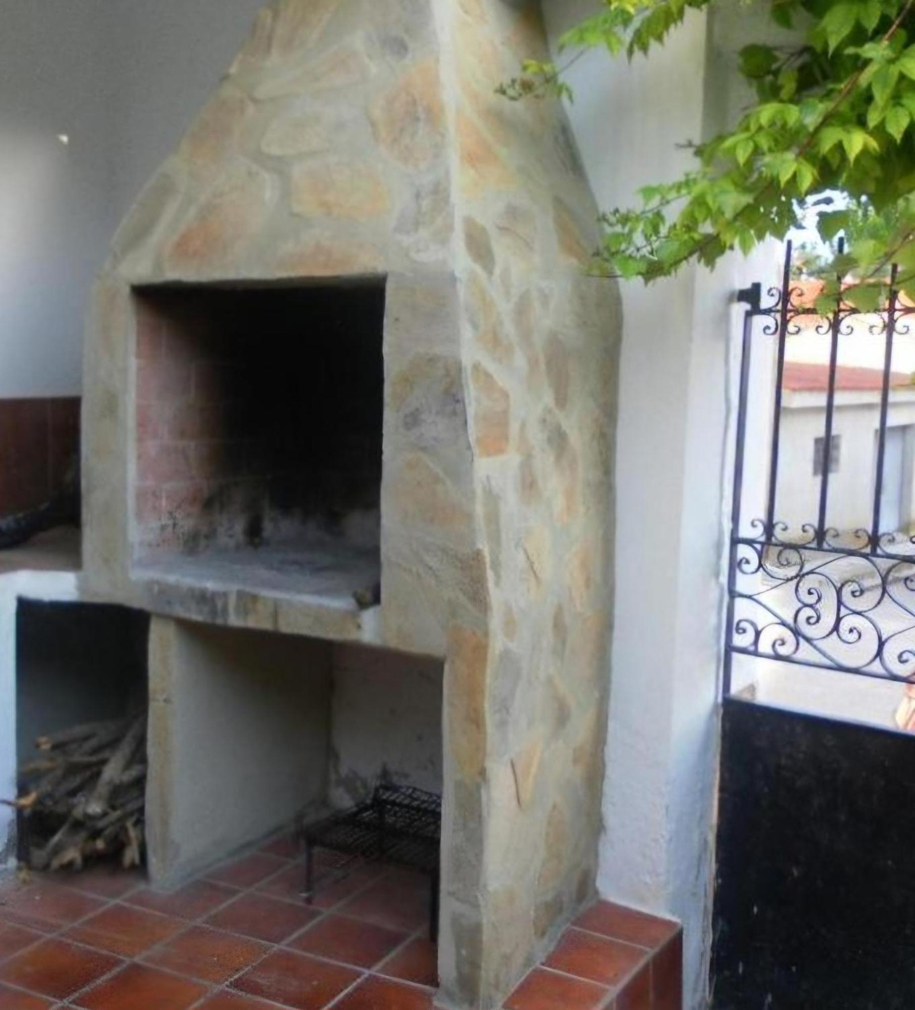 Casa Rural El Abejorro Alcala del Jucar Exterior foto